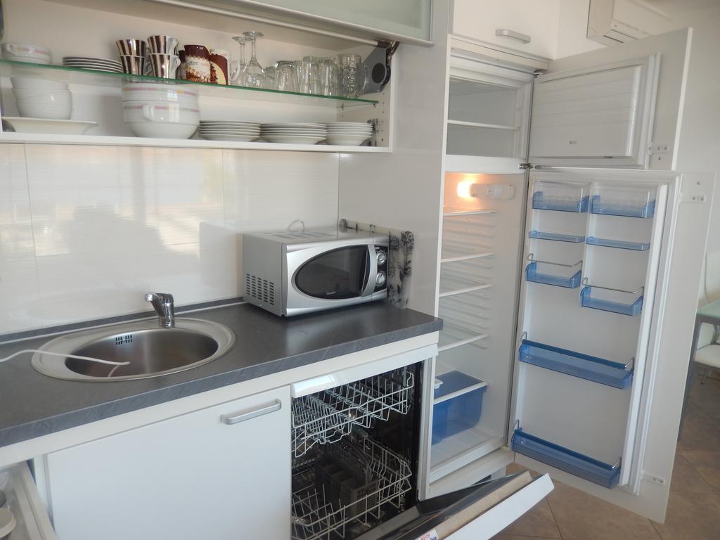 Apartments Oklopcic Trogir Room photo