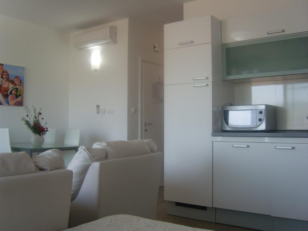 Apartments Oklopcic Trogir Exterior photo