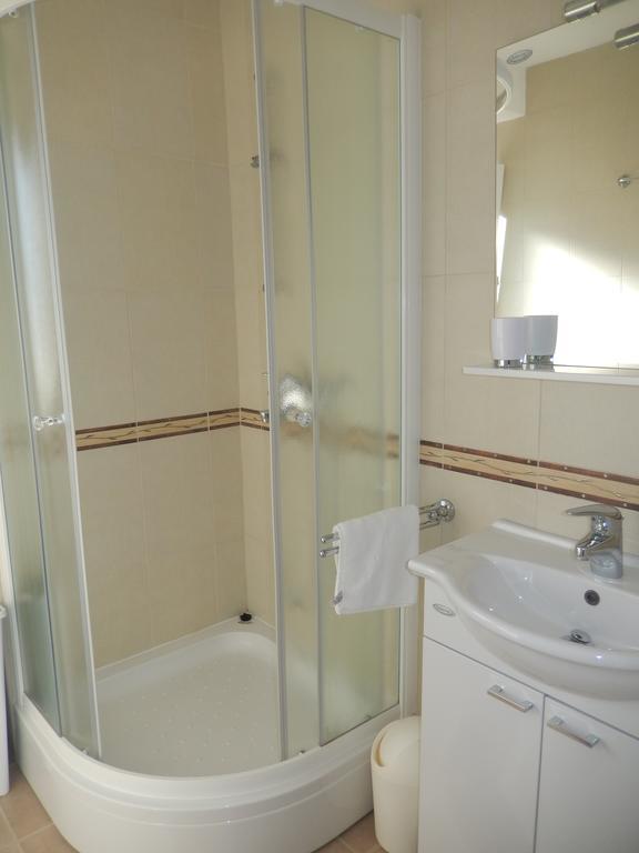 Apartments Oklopcic Trogir Exterior photo
