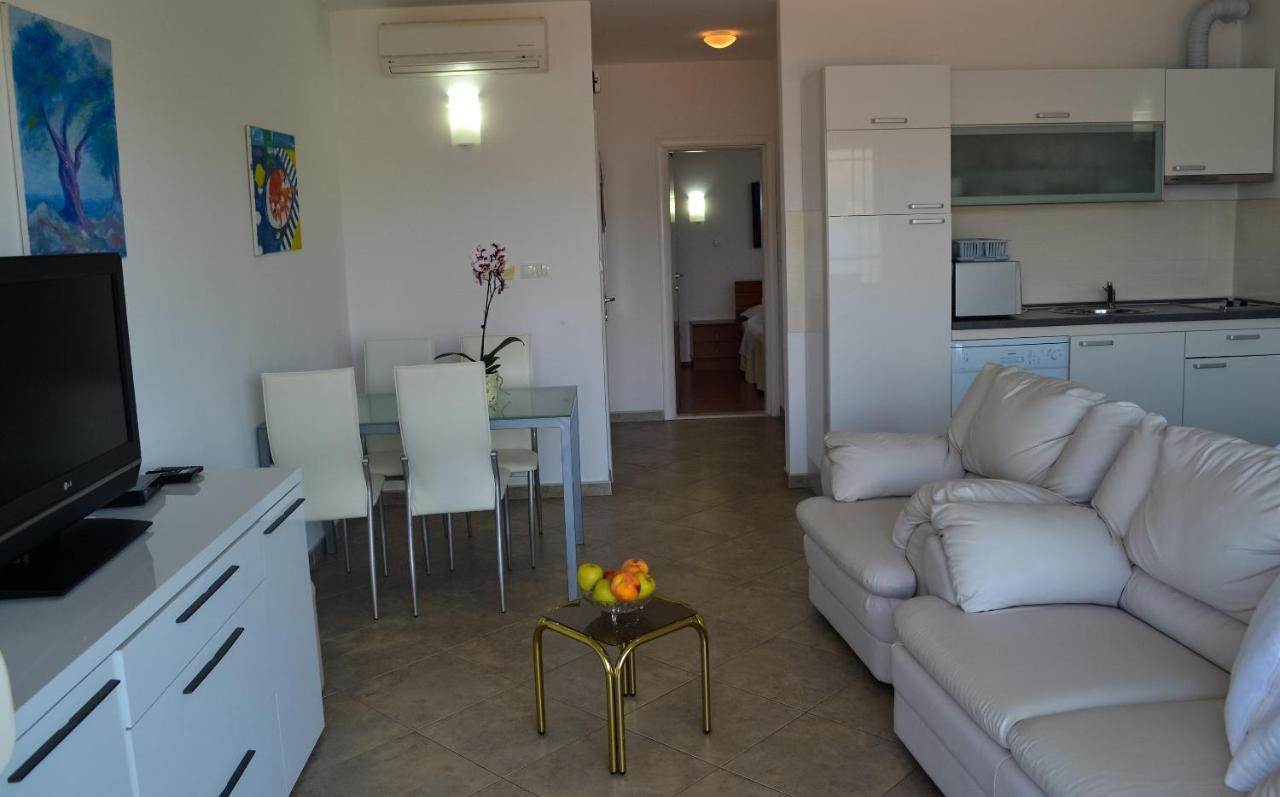 Apartments Oklopcic Trogir Exterior photo